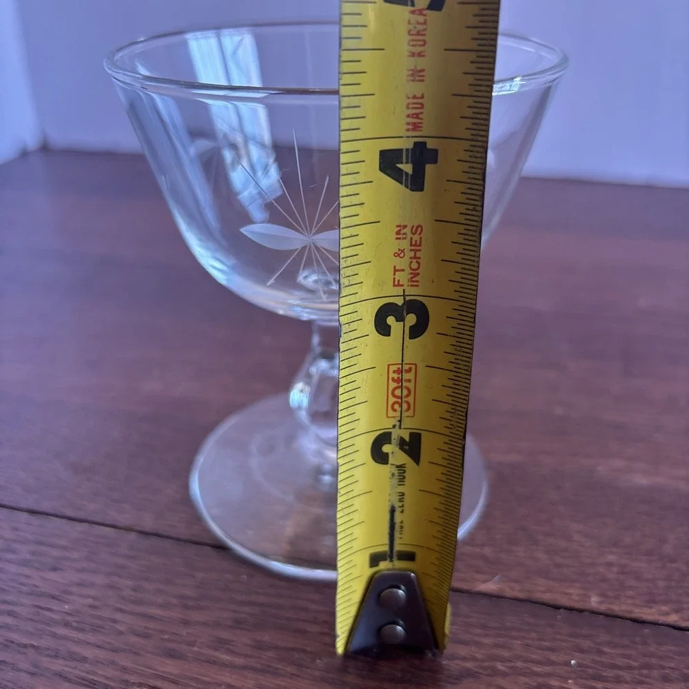 Vintage MCM Etched Starburst Cocktail Coupe Glass Clear Atomic Flower 4‎ inch